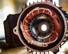 Por Que Escolher a Eletrotécnica Barros para o Rebobinamento de Motores?
